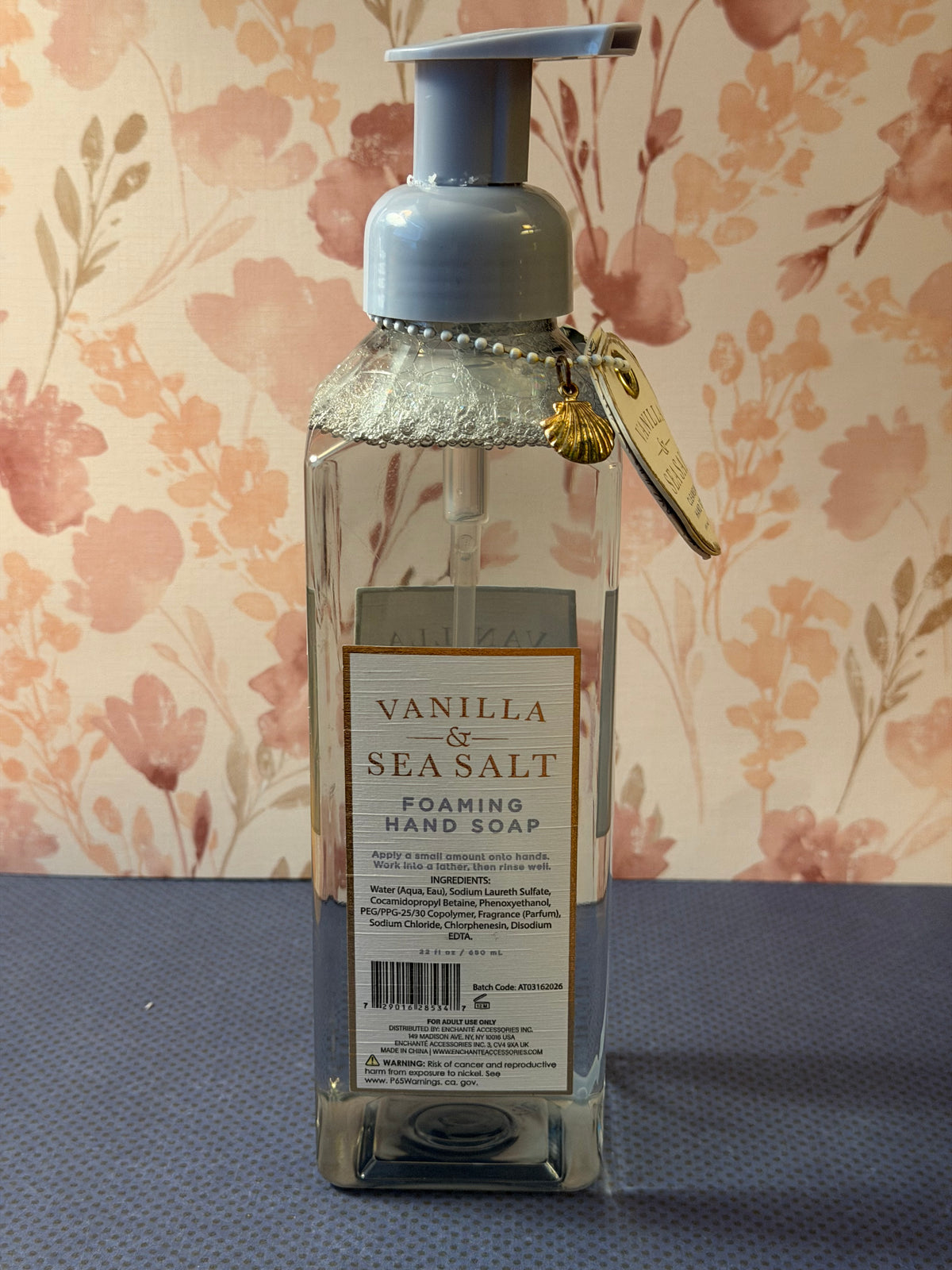 Vanilla sea, salt, hand soap