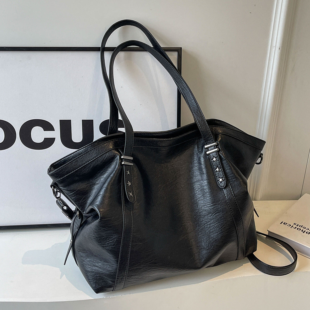Single Shoulder Tote Bag